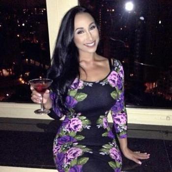 , 30  female escort, Las Vegas