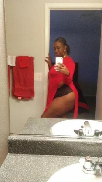  702-840-1527, 29  female escort, Las Vegas