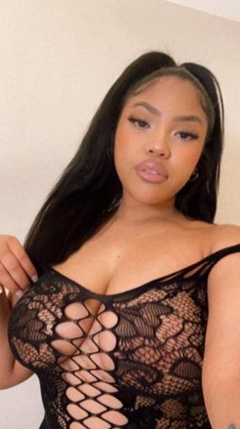 CC, 24  female escort, Las Vegas