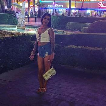 Naomi, 25  female escort, Las Vegas
